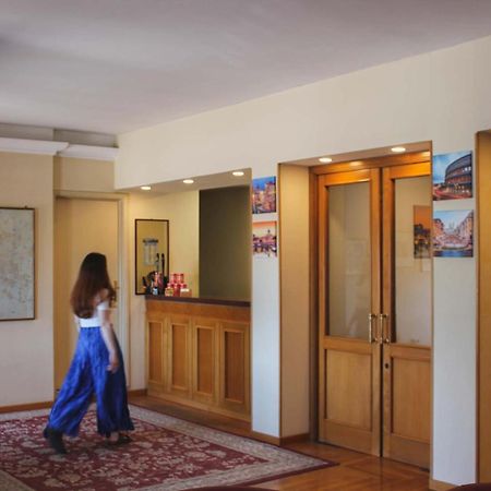 Oasi Santa Rosa Hotel Róma Kültér fotó